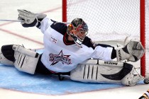 新浪彩票官方网，牛彩网彩票app下载？